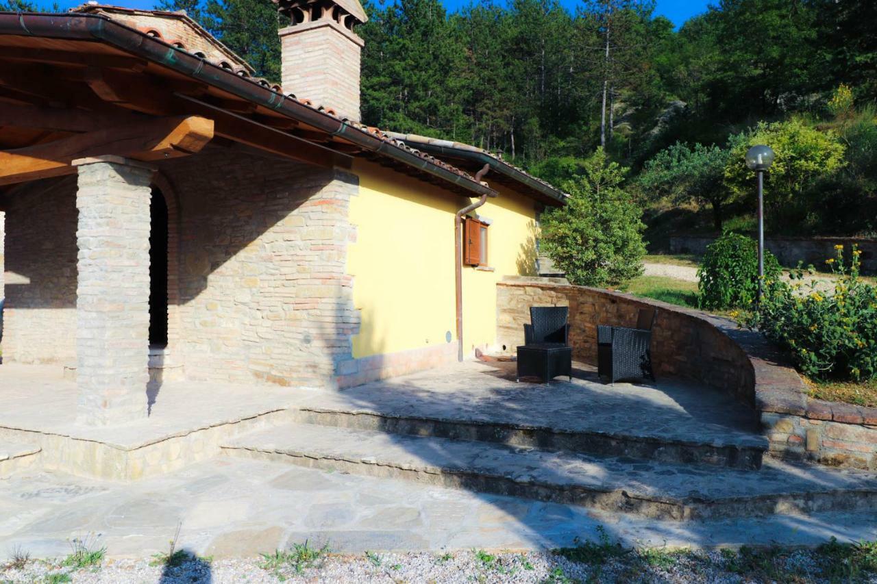 Agriturismo La Tana Citta di Castello Exterior photo